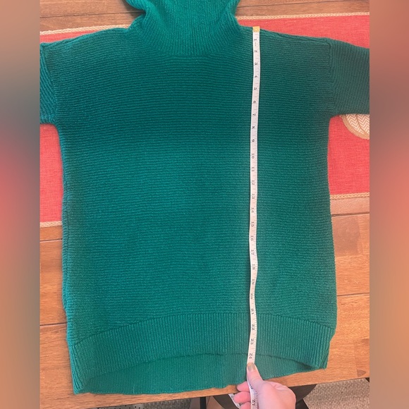 LOFT long sleeve turtleneck sweater, green, size MP - Picture 4 of 6